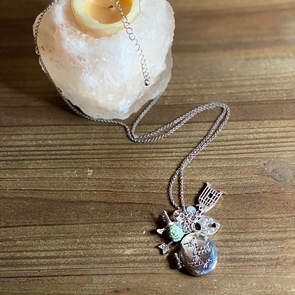 The Little Things Locket - Picture 7 of 7